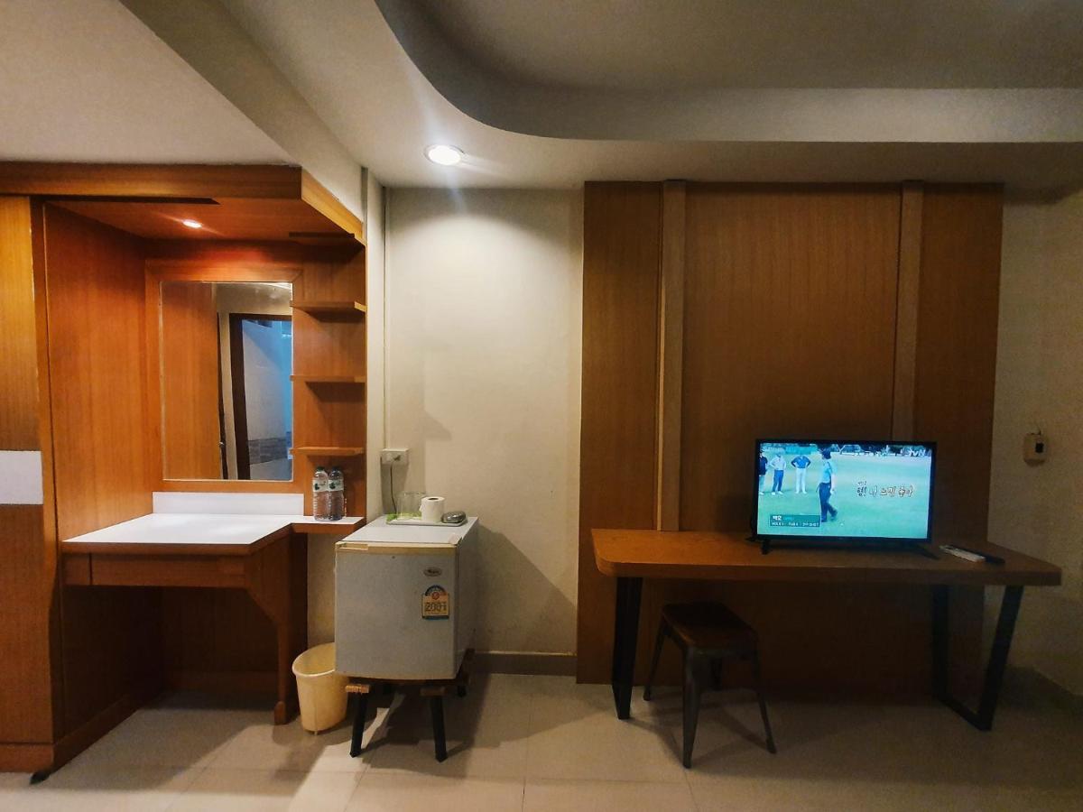 Pn イン ホテル パタヤ バンコク都 エクステリア 写真